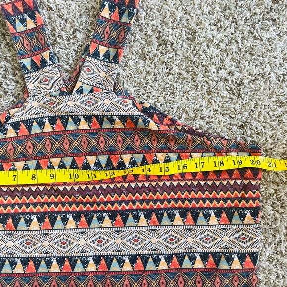 Forever 21 3X Plus Size Tribal Print Cropped Top - Picture 8 of 8
